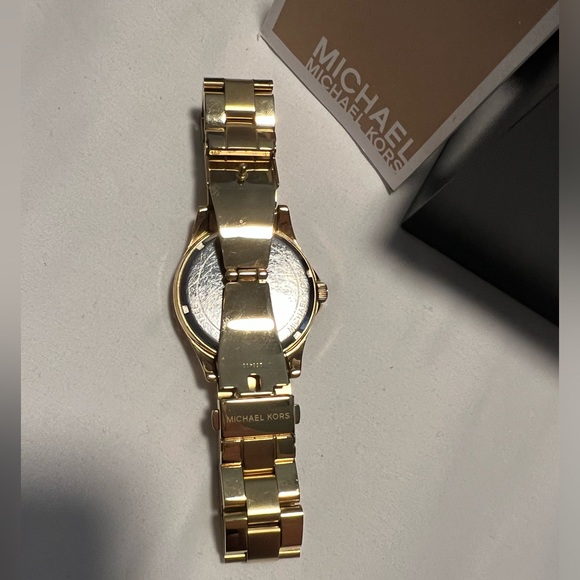 Gold Micheal Kors woman’s Watch main image 4